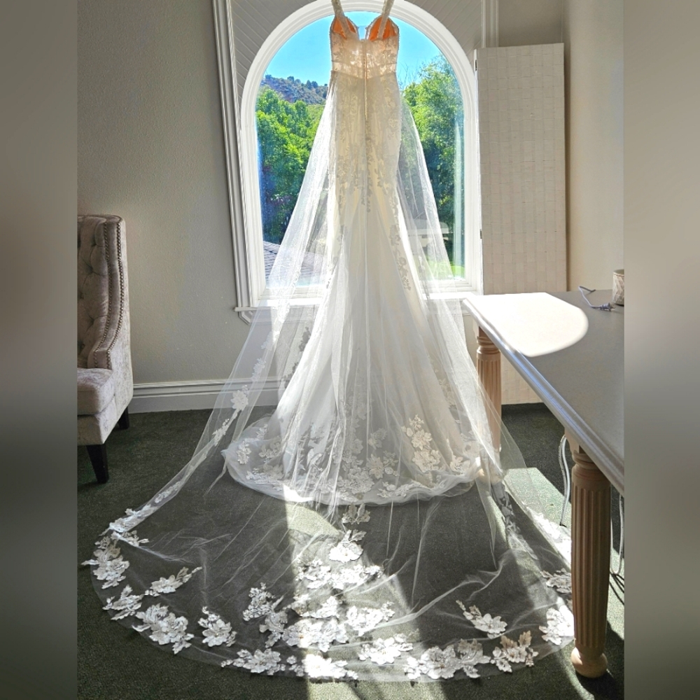 Martina Liana wedding dress